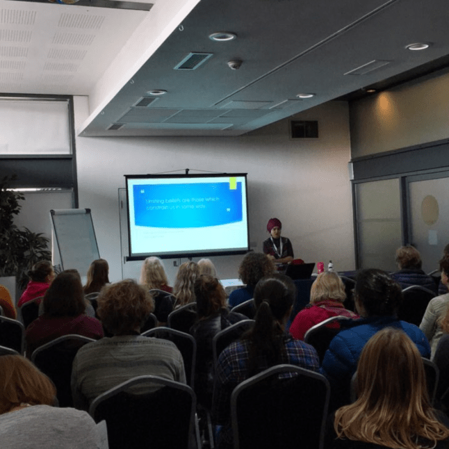 Screen Shot 2017-10-26 at 00.29.45.png